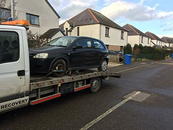 Car breaking and dismantling